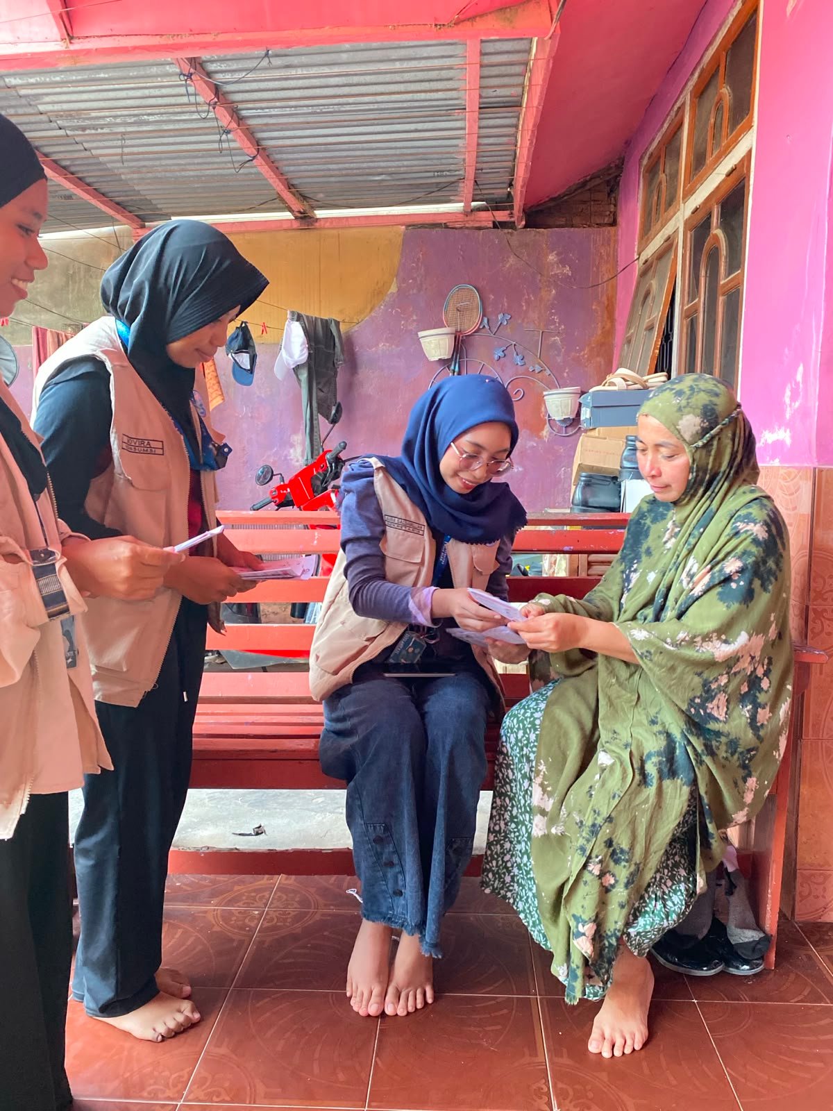 Edukasi Pengelolaan Obat Rumah Tangga — Foto 5